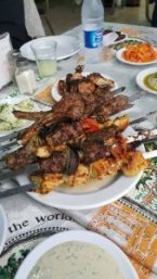 Ni paling sedap. Ayam, kambing, sayuran. Manisnya.. Subhanallah sedapnya..